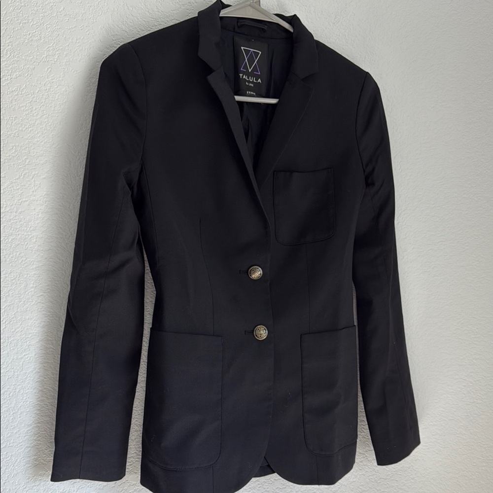 Talula Black Blazer with Notched Lapels and Structured Shoulders - Picture 4 of 9